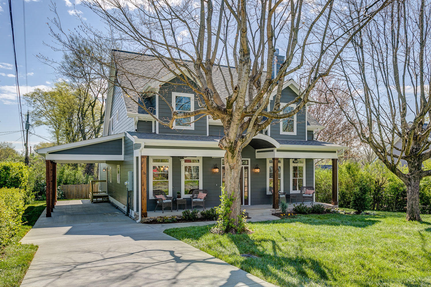 Craftsman Inspired Build in downtown Franklin